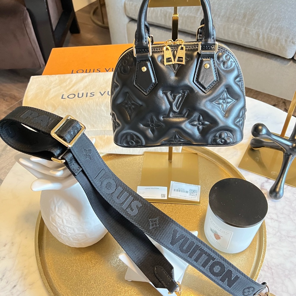 BRAND NEW LOUIS VUITTON ALMA BB